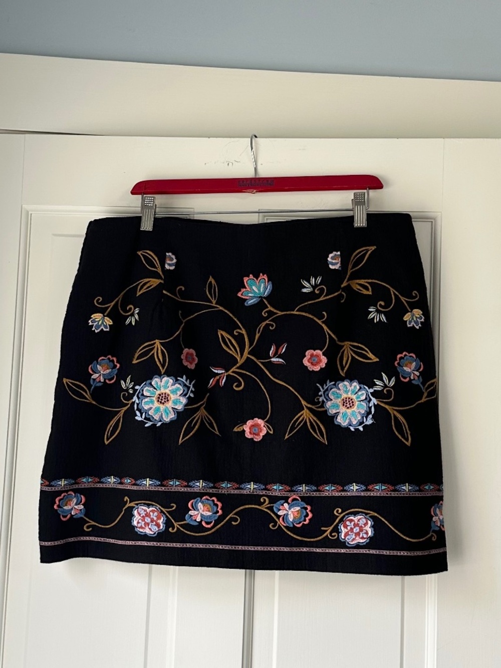 LOFT Embroidered Cotton Mini Skirt, Size 14